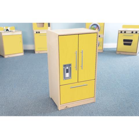 WB6440 - Contemporary Refrigerator