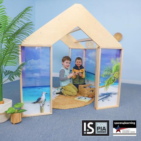 WB1151 Nature View Play Beach House_hero with models and award